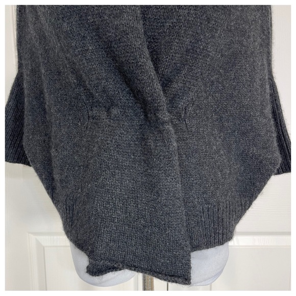 Cashmere! Eileen Fisher cashmere cardigan - Picture 3 of 7